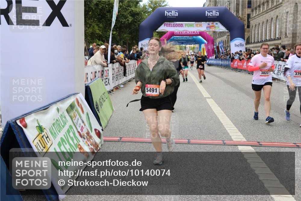 06.09.2026 - CURREX Alsterlauf Strokosch-Dieckow http://msf.ph/oto/10140074 06.09.2026 10:17:41 Ziel 2070, 2911, 3797, 3823, 5491, 8109 meine-sportfotos.de