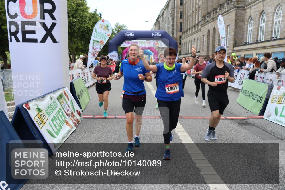 06.09.2026 - CURREX Alsterlauf Strokosch-Dieckow http://msf.ph/oto/10140089 06.09.2026 10:16:17 Ziel 2019, 2614, 2881, 2884, 3189, 3539, 3867, 4396, 4455, 5425, 5559, 5564, 5787, 5945 meine-sportfotos.de