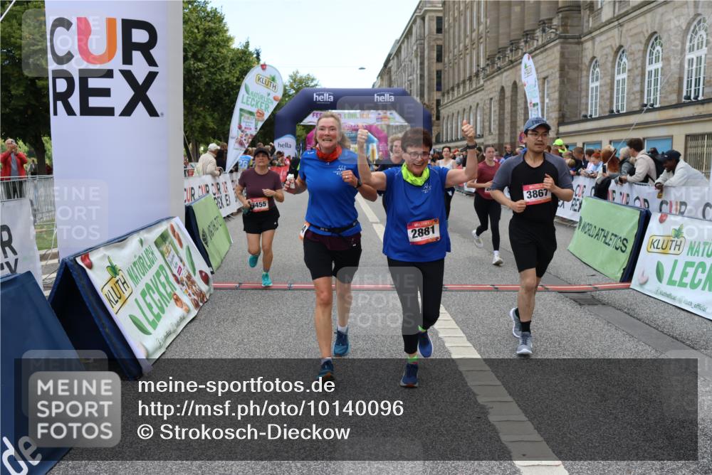 06.09.2026 - CURREX Alsterlauf Strokosch-Dieckow http://msf.ph/oto/10140096 06.09.2026 10:16:17 Ziel 2019, 2614, 2881, 2884, 3189, 3539, 3867, 4396, 4455, 5425, 5559, 5564, 5787, 5945 meine-sportfotos.de