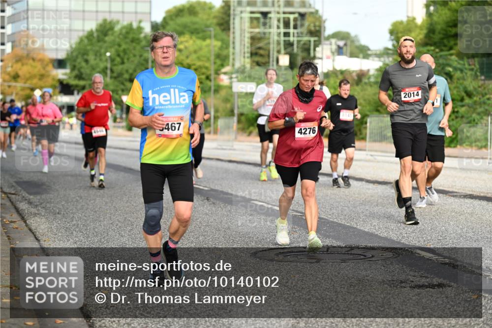06.09.2026 - CURREX Alsterlauf Dr. Thomas Lammeyer http://msf.ph/oto/10140102 06.09.2026 10:07:35 Laufen 49, 46, 5467, 4276, 8145, 2014 meine-sportfotos.de