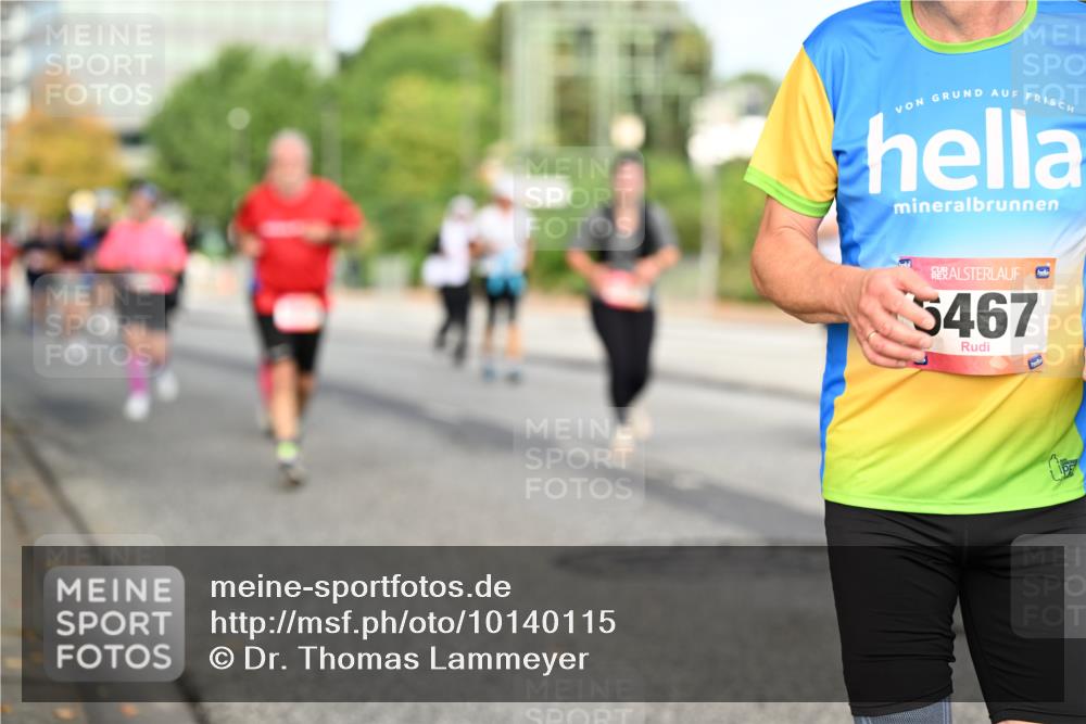 06.09.2026 - CURREX Alsterlauf Dr. Thomas Lammeyer http://msf.ph/oto/10140115 06.09.2026 10:07:37 Laufen 5467 meine-sportfotos.de