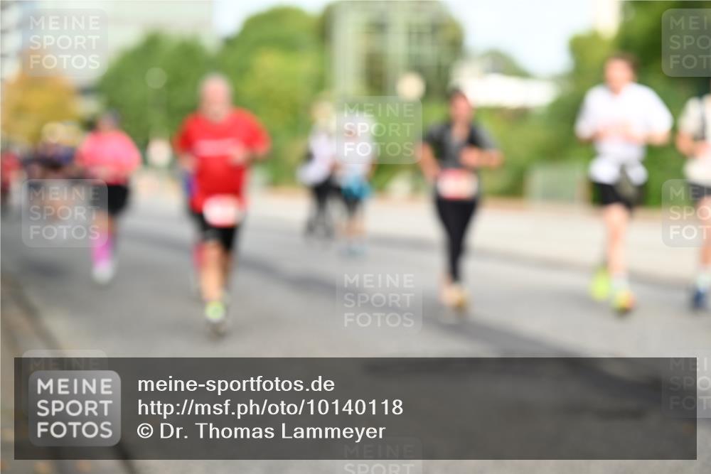 06.09.2026 - CURREX Alsterlauf Dr. Thomas Lammeyer http://msf.ph/oto/10140118 06.09.2026 10:07:38 Laufen  meine-sportfotos.de
