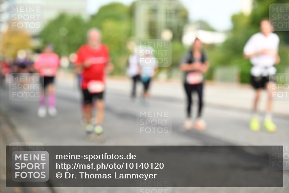 06.09.2026 - CURREX Alsterlauf Dr. Thomas Lammeyer http://msf.ph/oto/10140120 06.09.2026 10:07:38 Laufen  meine-sportfotos.de