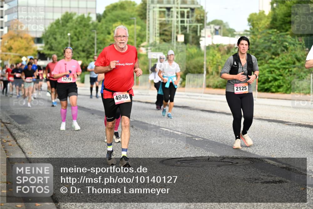 06.09.2026 - CURREX Alsterlauf Dr. Thomas Lammeyer http://msf.ph/oto/10140127 06.09.2026 10:07:39 Laufen 5279, 4946, 2125 meine-sportfotos.de