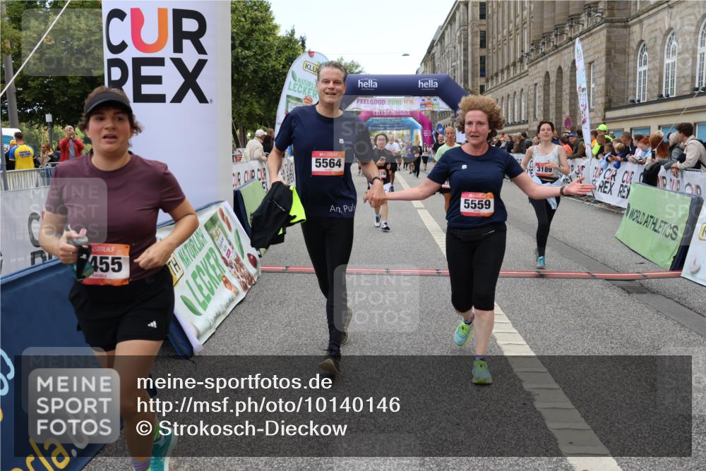 06.09.2026 - CURREX Alsterlauf Strokosch-Dieckow http://msf.ph/oto/10140146 06.09.2026 10:16:19 Ziel 2019, 2614, 2881, 2884, 2910, 3189, 3867, 4314, 4315, 4366, 4396, 4455, 5425, 5559, 5564, 5787 meine-sportfotos.de