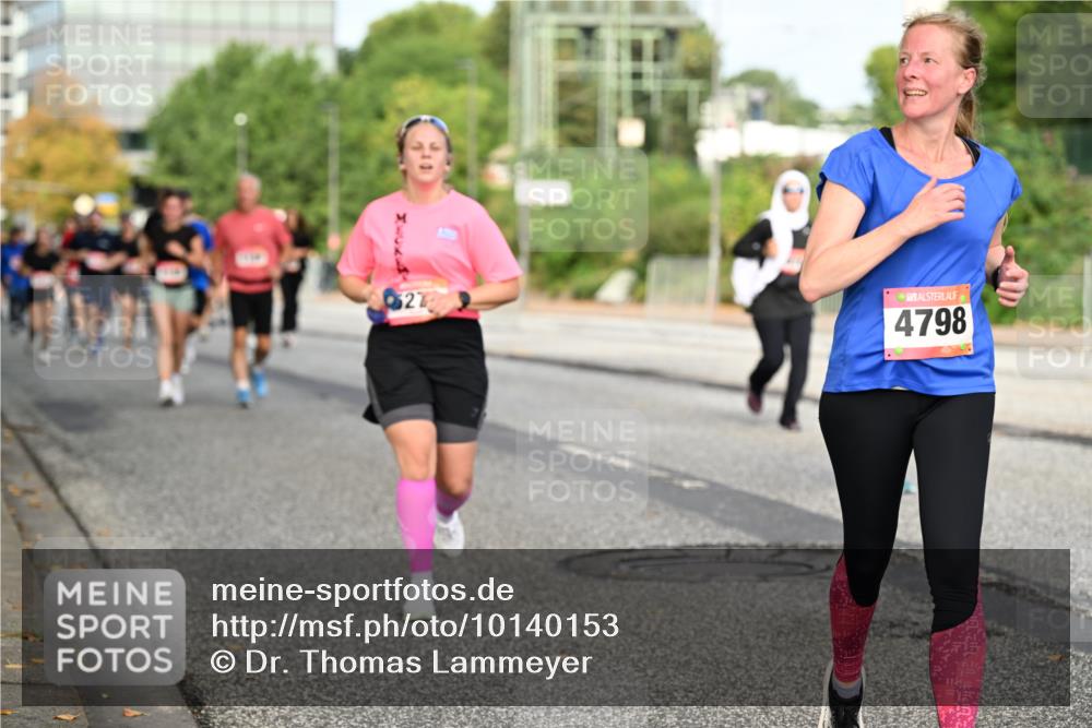 06.09.2026 - CURREX Alsterlauf Dr. Thomas Lammeyer http://msf.ph/oto/10140153 06.09.2026 10:07:41 Laufen 27, 4798 meine-sportfotos.de