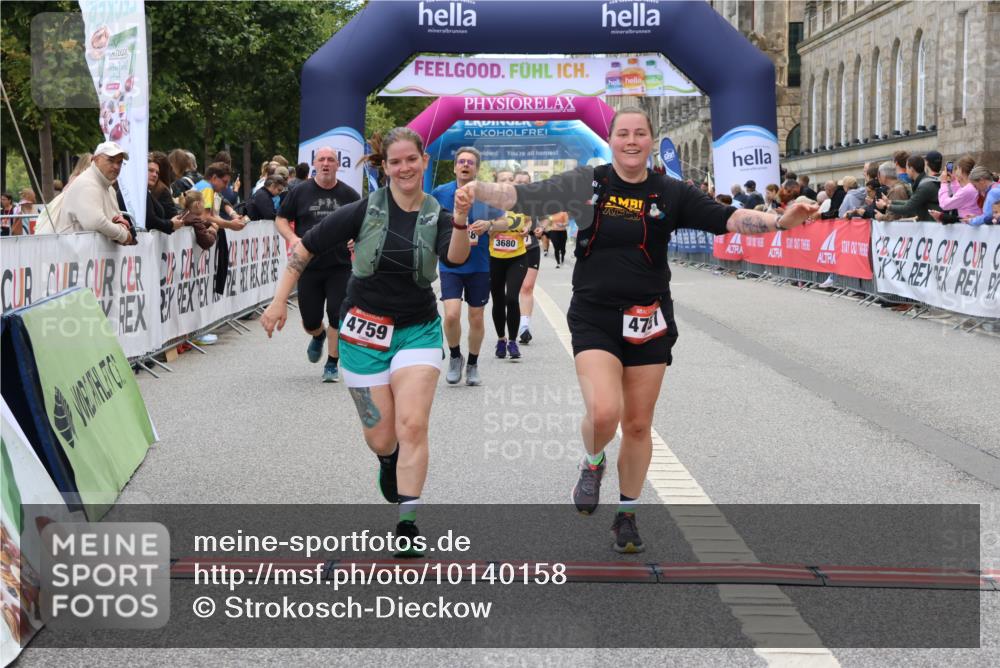 06.09.2026 - CURREX Alsterlauf Strokosch-Dieckow http://msf.ph/oto/10140158 06.09.2026 10:17:47 Ziel 2070, 2795, 3680, 3797, 3823, 3948, 4757, 4759, 5177, 5491 meine-sportfotos.de