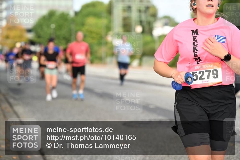 06.09.2026 - CURREX Alsterlauf Dr. Thomas Lammeyer http://msf.ph/oto/10140165 06.09.2026 10:07:44 Laufen 65279 meine-sportfotos.de