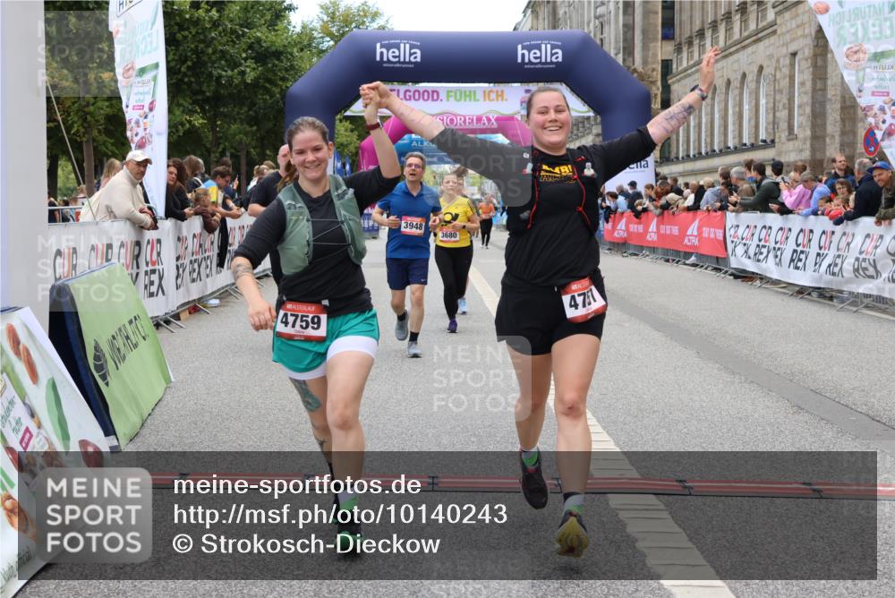 06.09.2026 - CURREX Alsterlauf Strokosch-Dieckow http://msf.ph/oto/10140243 06.09.2026 10:17:48 Ziel 2070, 2795, 3680, 3797, 3823, 3948, 4757, 4759, 5177 meine-sportfotos.de