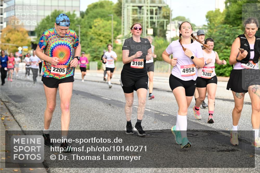 06.09.2026 - CURREX Alsterlauf Dr. Thomas Lammeyer http://msf.ph/oto/10140271 06.09.2026 10:08:01 Laufen 2205, 3108, 4958, 5203, 957 meine-sportfotos.de