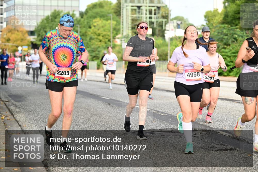 06.09.2026 - CURREX Alsterlauf Dr. Thomas Lammeyer http://msf.ph/oto/10140272 06.09.2026 10:08:01 Laufen 2205, 08, 4958, 5203 meine-sportfotos.de