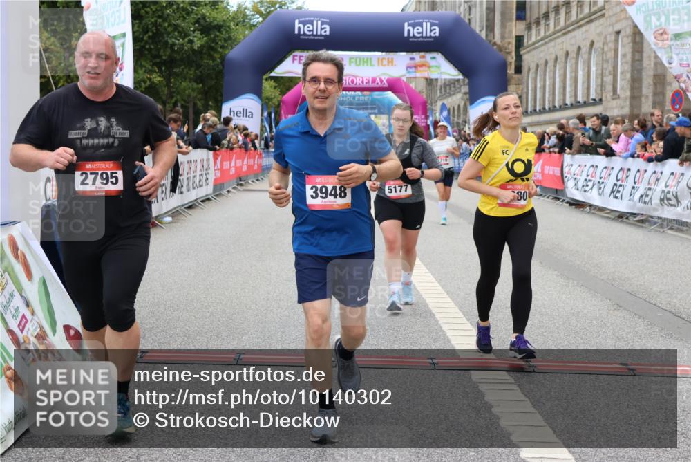 06.09.2026 - CURREX Alsterlauf Strokosch-Dieckow http://msf.ph/oto/10140302 06.09.2026 10:17:51 Ziel 2645, 2710, 2795, 3680, 3948, 4757, 4759, 5177 meine-sportfotos.de