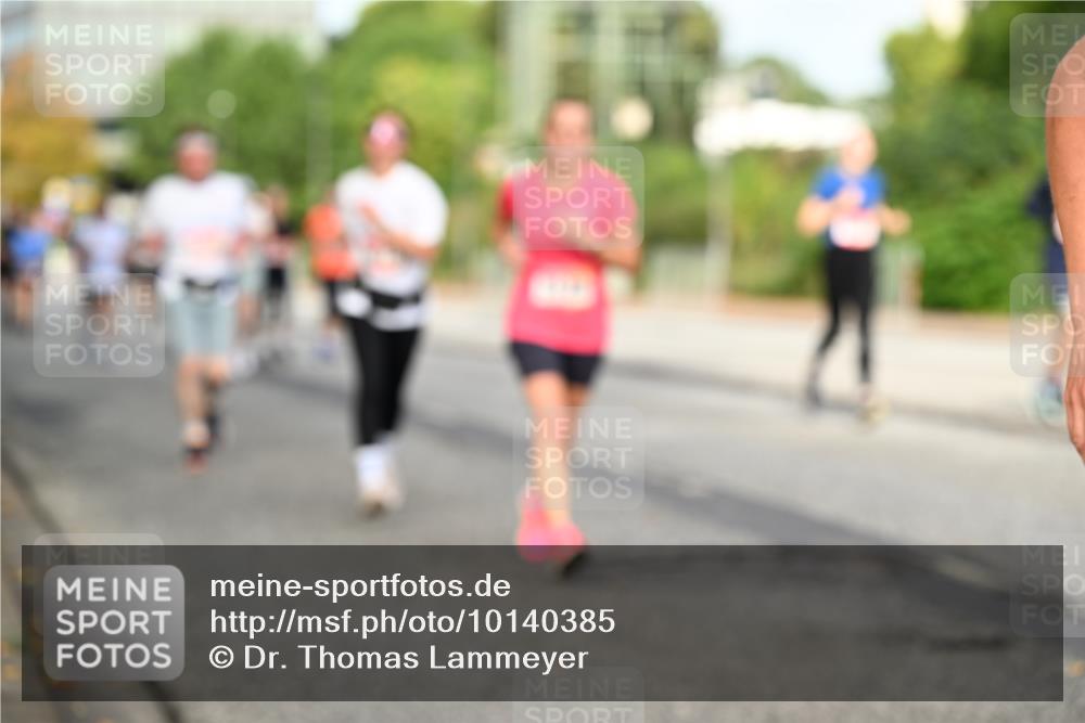 06.09.2026 - CURREX Alsterlauf Dr. Thomas Lammeyer http://msf.ph/oto/10140385 06.09.2026 10:08:13 Laufen  meine-sportfotos.de
