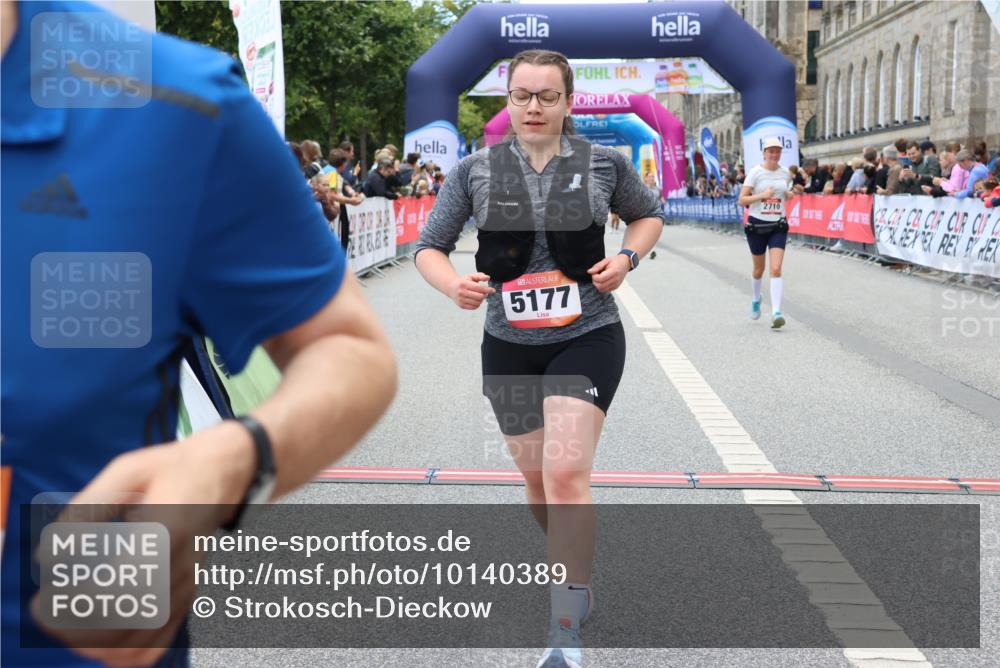 06.09.2026 - CURREX Alsterlauf Strokosch-Dieckow http://msf.ph/oto/10140389 06.09.2026 10:17:52 Ziel 2645, 2710, 2795, 3680, 3948, 4757, 4759, 5177 meine-sportfotos.de