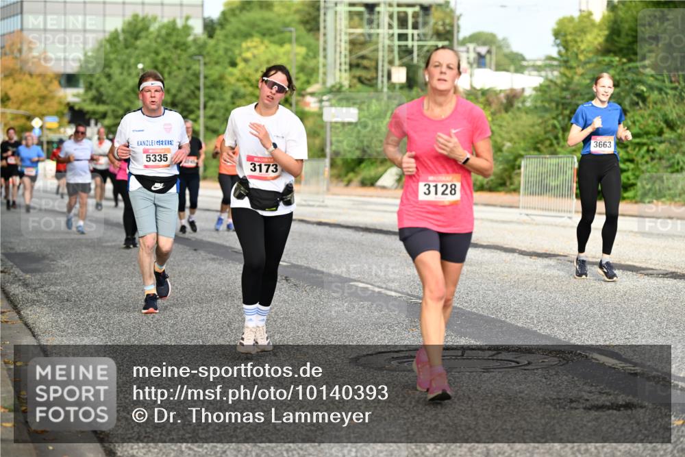 06.09.2026 - CURREX Alsterlauf Dr. Thomas Lammeyer http://msf.ph/oto/10140393 06.09.2026 10:08:14 Laufen 5335, 3173, 3128, 3663 meine-sportfotos.de