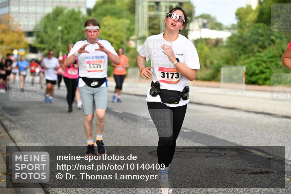 06.09.2026 - CURREX Alsterlauf Dr. Thomas Lammeyer http://msf.ph/oto/10140409 06.09.2026 10:08:15 Laufen 5335, 3173 meine-sportfotos.de