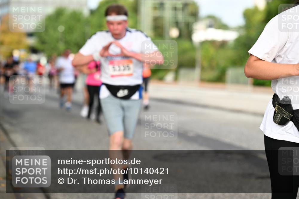 06.09.2026 - CURREX Alsterlauf Dr. Thomas Lammeyer http://msf.ph/oto/10140421 06.09.2026 10:08:16 Laufen  meine-sportfotos.de