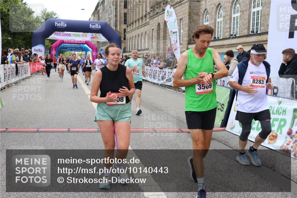 06.09.2026 - CURREX Alsterlauf Strokosch-Dieckow http://msf.ph/oto/10140443 06.09.2026 10:16:38 Ziel 2328, 2431, 2432, 2454, 2578, 2736, 2880, 2887, 3290, 3508, 3509, 3645, 3788, 4123, 4220, 4613, 5307, 5308, 5672, 6217, 8283 meine-sportfotos.de