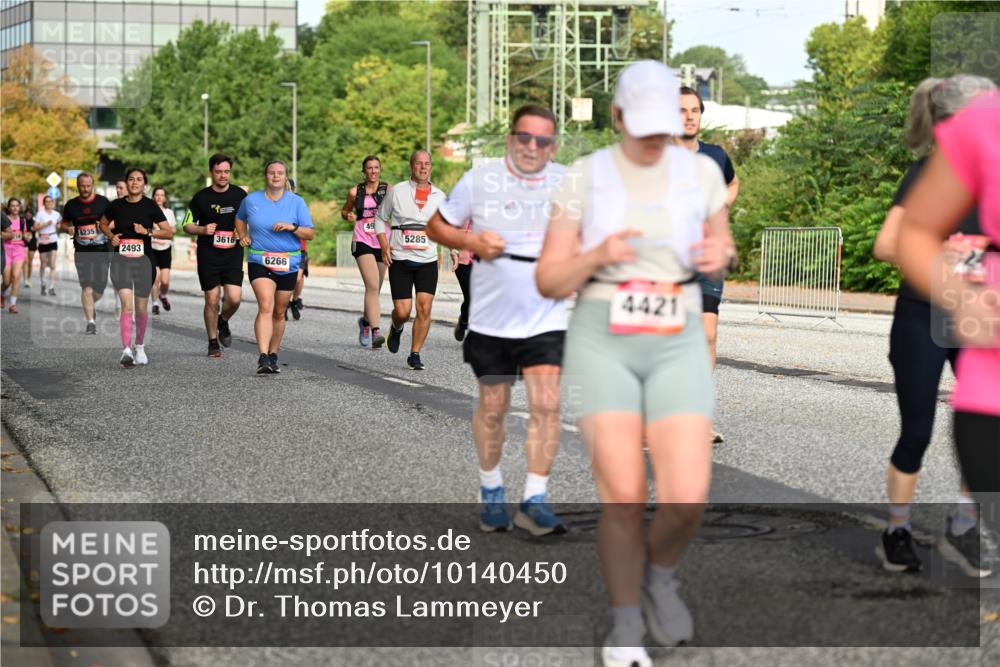 06.09.2026 - CURREX Alsterlauf Dr. Thomas Lammeyer http://msf.ph/oto/10140450 06.09.2026 10:08:21 Laufen 6235, 3616, 5285, 2493, 6266, 4421 meine-sportfotos.de
