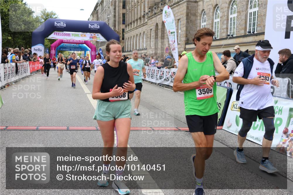 06.09.2026 - CURREX Alsterlauf Strokosch-Dieckow http://msf.ph/oto/10140451 06.09.2026 10:16:39 Ziel 2328, 2454, 2578, 2736, 3290, 3508, 3509, 3645, 3788, 4123, 4220, 4613, 5307, 5308, 5672, 6217, 8283 meine-sportfotos.de