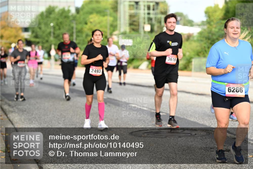06.09.2026 - CURREX Alsterlauf Dr. Thomas Lammeyer http://msf.ph/oto/10140495 06.09.2026 10:08:27 Laufen 2493, 3616, 6266 meine-sportfotos.de