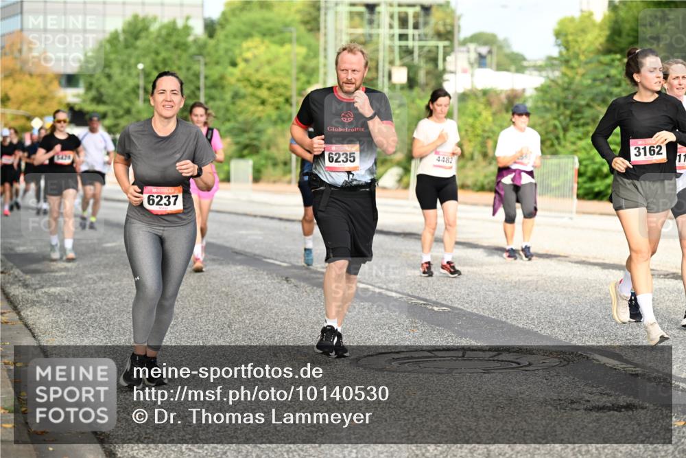06.09.2026 - CURREX Alsterlauf Dr. Thomas Lammeyer http://msf.ph/oto/10140530 06.09.2026 10:08:31 Laufen 5420, 6237, 6235, 4482, 44, 3162 meine-sportfotos.de