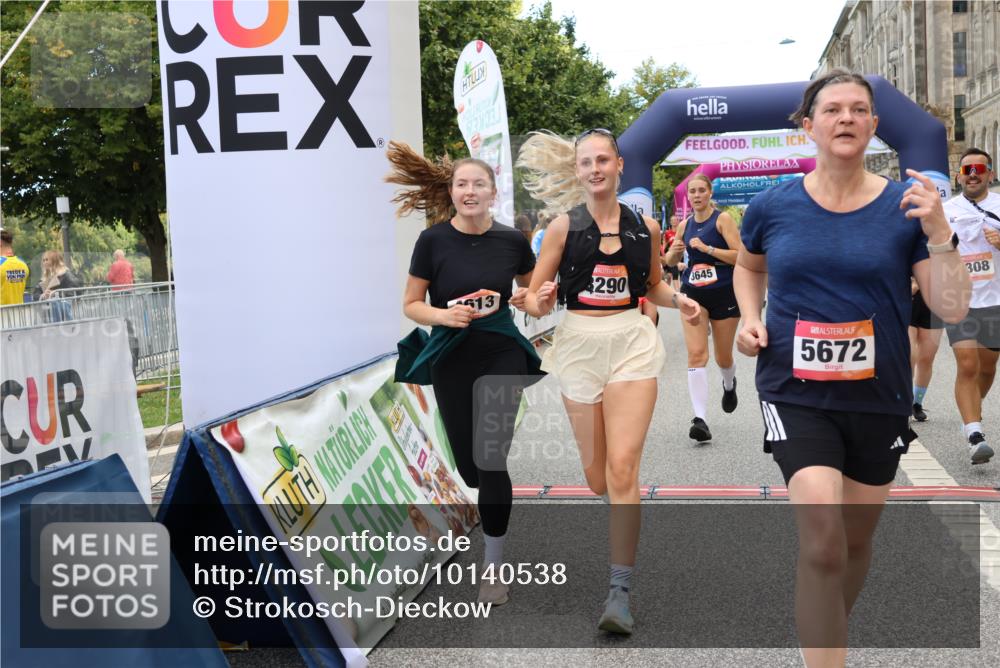06.09.2026 - CURREX Alsterlauf Strokosch-Dieckow http://msf.ph/oto/10140538 06.09.2026 10:16:43 Ziel 2328, 2454, 2578, 2736, 2859, 3167, 3290, 3330, 3508, 3509, 3645, 4123, 4220, 4353, 4613, 5307, 5308, 5672, 5859, 8283 meine-sportfotos.de