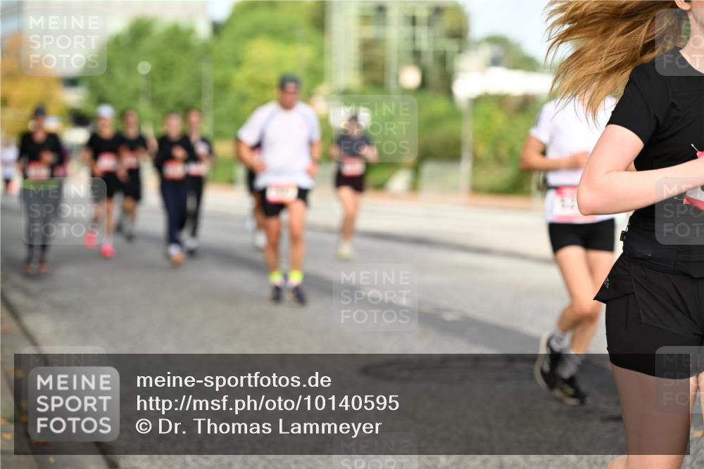 06.09.2026 - CURREX Alsterlauf Dr. Thomas Lammeyer http://msf.ph/oto/10140595 06.09.2026 10:08:37 Laufen  meine-sportfotos.de