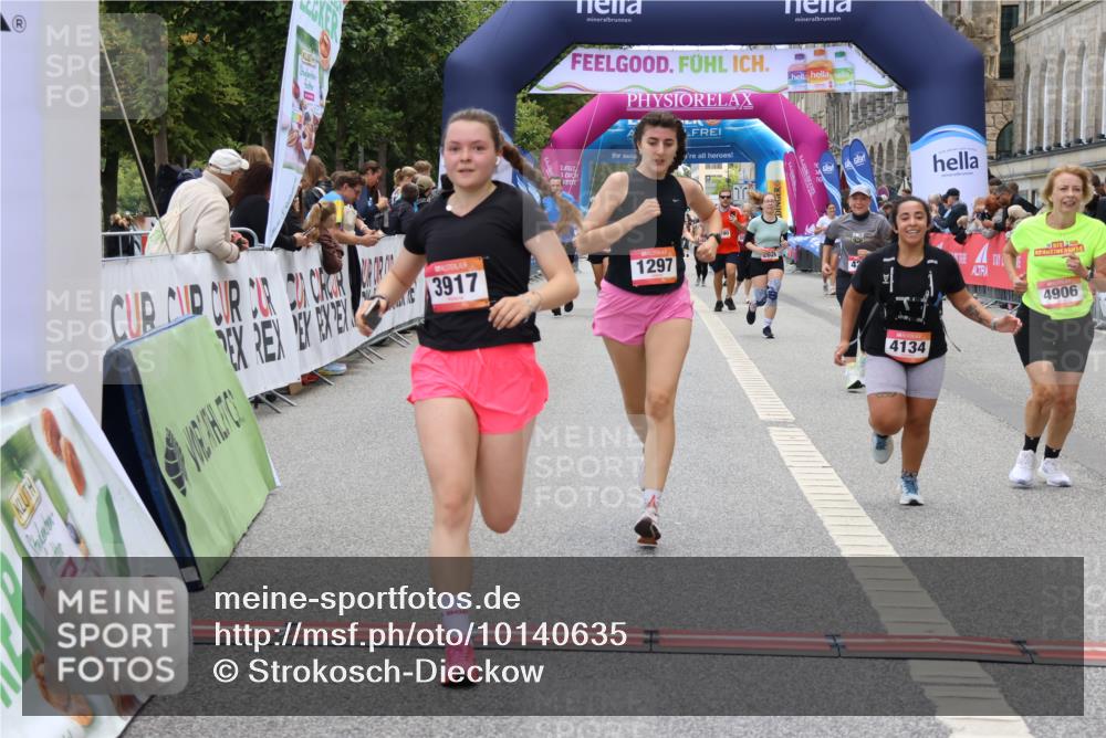 06.09.2026 - CURREX Alsterlauf Strokosch-Dieckow http://msf.ph/oto/10140635 06.09.2026 10:18:06 Ziel 1297, 2920, 2928, 3018, 3917, 4134, 4232, 4906, 4915, 4977 meine-sportfotos.de