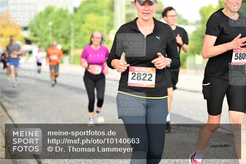 06.09.2026 - CURREX Alsterlauf Dr. Thomas Lammeyer http://msf.ph/oto/10140663 06.09.2026 10:08:45 Laufen 2822, 5809 meine-sportfotos.de