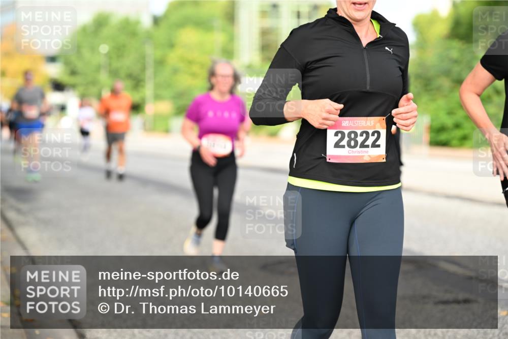 06.09.2026 - CURREX Alsterlauf Dr. Thomas Lammeyer http://msf.ph/oto/10140665 06.09.2026 10:08:45 Laufen 2822 meine-sportfotos.de