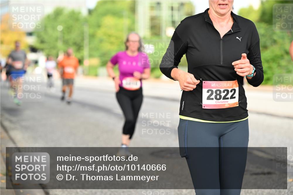 06.09.2026 - CURREX Alsterlauf Dr. Thomas Lammeyer http://msf.ph/oto/10140666 06.09.2026 10:08:45 Laufen 2822 meine-sportfotos.de