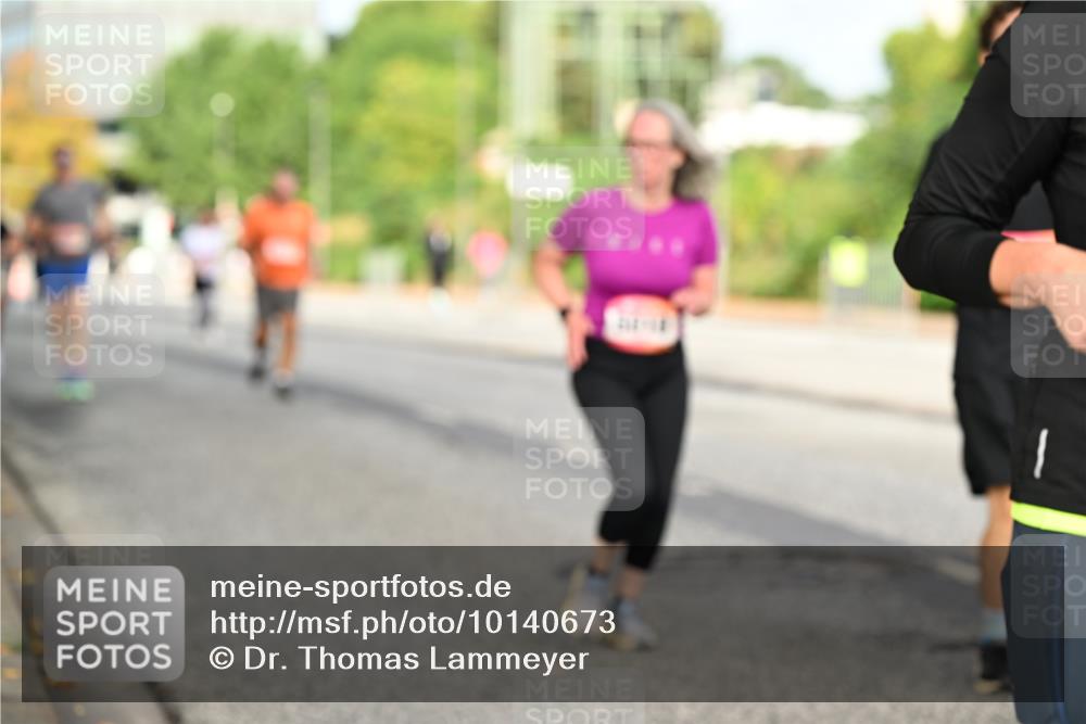06.09.2026 - CURREX Alsterlauf Dr. Thomas Lammeyer http://msf.ph/oto/10140673 06.09.2026 10:08:46 Laufen  meine-sportfotos.de