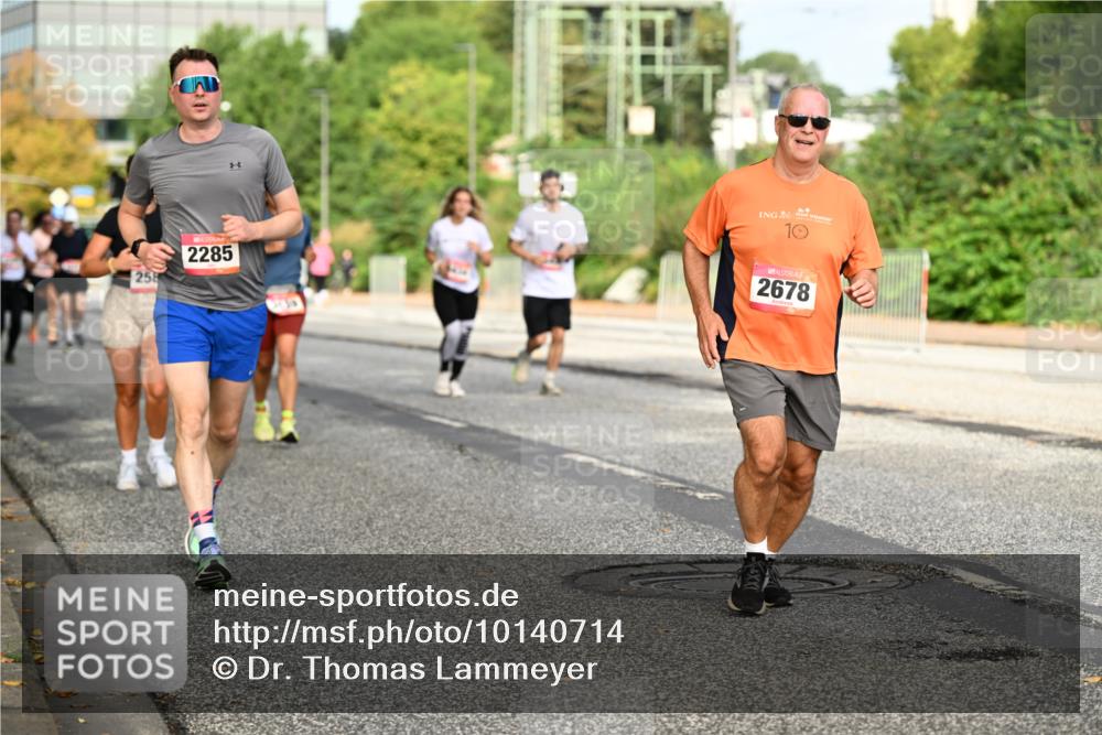 06.09.2026 - CURREX Alsterlauf Dr. Thomas Lammeyer http://msf.ph/oto/10140714 06.09.2026 10:08:51 Laufen 258, 2285, 10, 2678 meine-sportfotos.de