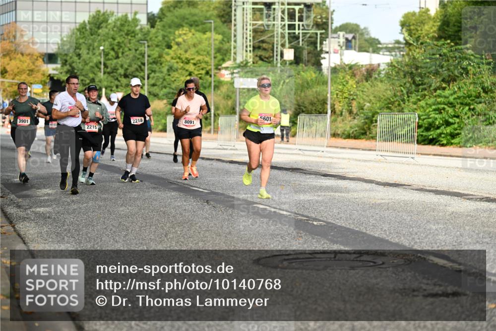 06.09.2026 - CURREX Alsterlauf Dr. Thomas Lammeyer http://msf.ph/oto/10140768 06.09.2026 10:08:57 Laufen 31891, 3901, 2218, 8091, 410, 2215, 5601 meine-sportfotos.de