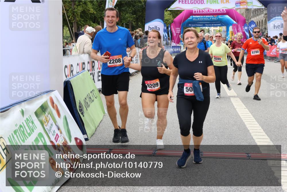 06.09.2026 - CURREX Alsterlauf Strokosch-Dieckow http://msf.ph/oto/10140779 06.09.2026 10:18:13 Ziel 1297, 2026, 2208, 2209, 2262, 3083, 3917, 4134, 4232, 4479, 4906, 5050, 6339, 8290 meine-sportfotos.de