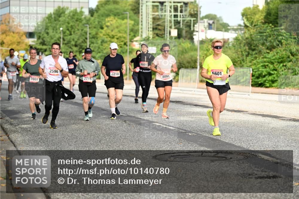 06.09.2026 - CURREX Alsterlauf Dr. Thomas Lammeyer http://msf.ph/oto/10140780 06.09.2026 10:08:59 Laufen 3901, 2596, 2215, 2218, 2601, 5601, 8091 meine-sportfotos.de