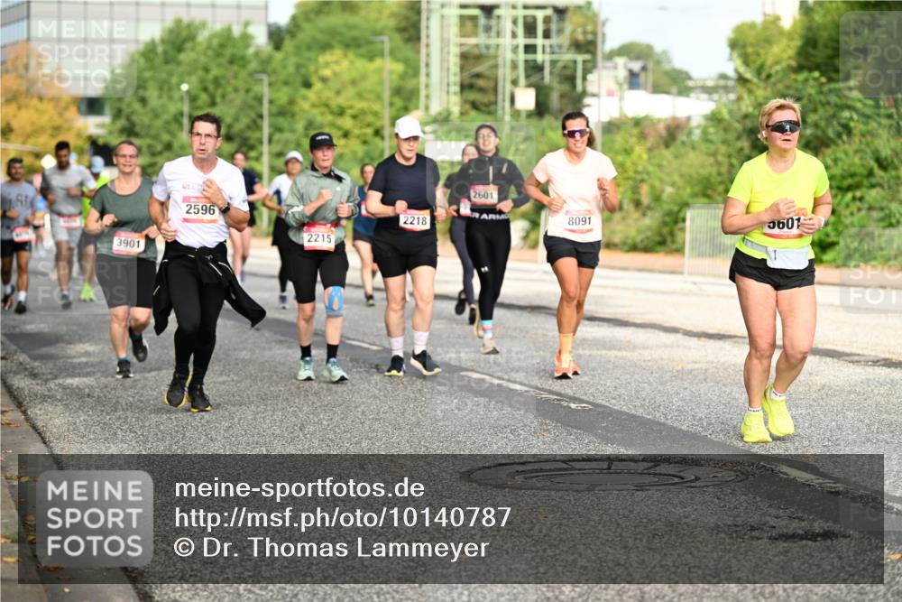 06.09.2026 - CURREX Alsterlauf Dr. Thomas Lammeyer http://msf.ph/oto/10140787 06.09.2026 10:09:00 Laufen 3901, 2596, 2601, 2218, 8091, 3601, 2215 meine-sportfotos.de