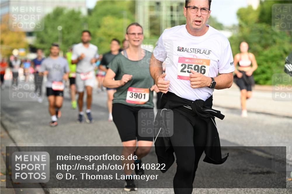 06.09.2026 - CURREX Alsterlauf Dr. Thomas Lammeyer http://msf.ph/oto/10140822 06.09.2026 10:09:03 Laufen 3901, 2596 meine-sportfotos.de