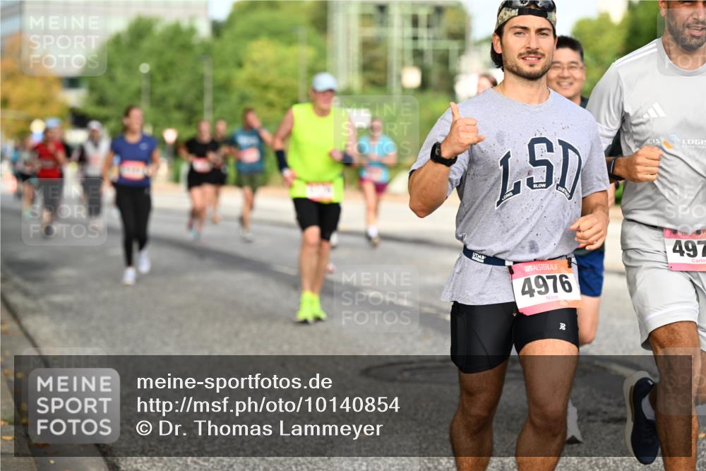 06.09.2026 - CURREX Alsterlauf Dr. Thomas Lammeyer http://msf.ph/oto/10140854 06.09.2026 10:09:07 Laufen 4976, 20, 497 meine-sportfotos.de