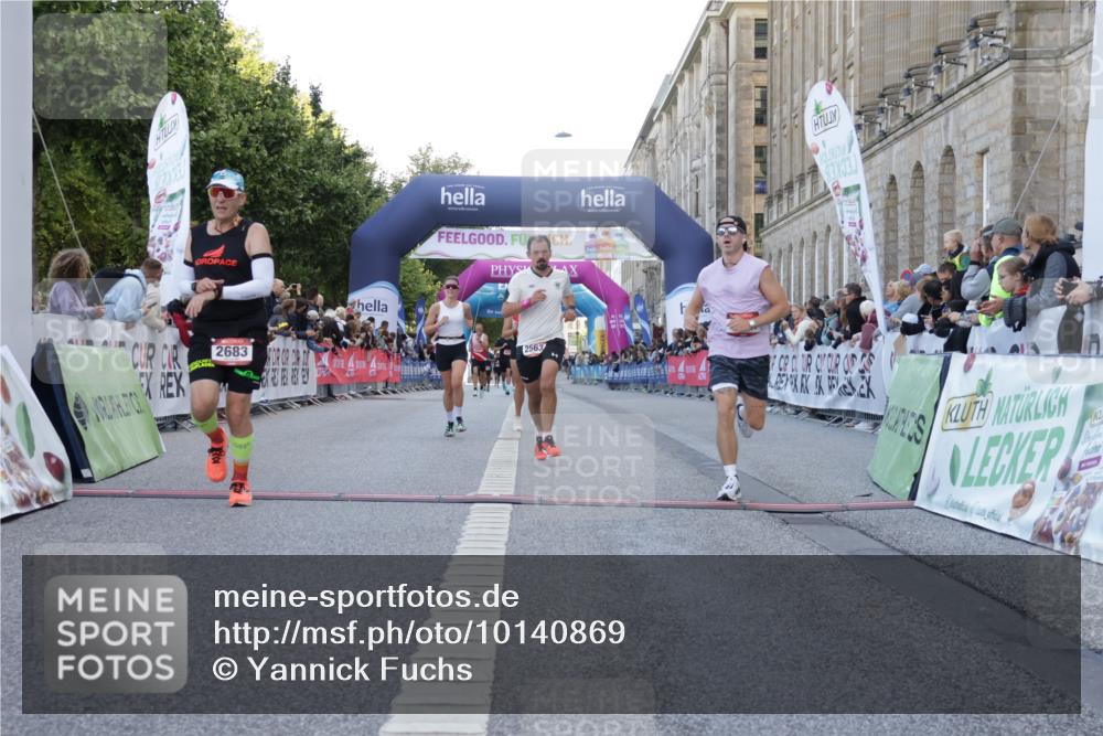 06.09.2026 - CURREX Alsterlauf Yannick Fuchs http://msf.ph/oto/10140869 06.09.2026 09:46:30 Ziel 2563, 2683, 2752, 3132, 3182, 4183, 4619, 4663, 6109, 6224 meine-sportfotos.de