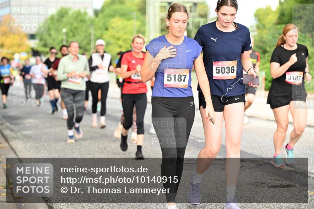 06.09.2026 - CURREX Alsterlauf Dr. Thomas Lammeyer http://msf.ph/oto/10140915 06.09.2026 10:09:14 Laufen 5187, 5036, 3187 meine-sportfotos.de