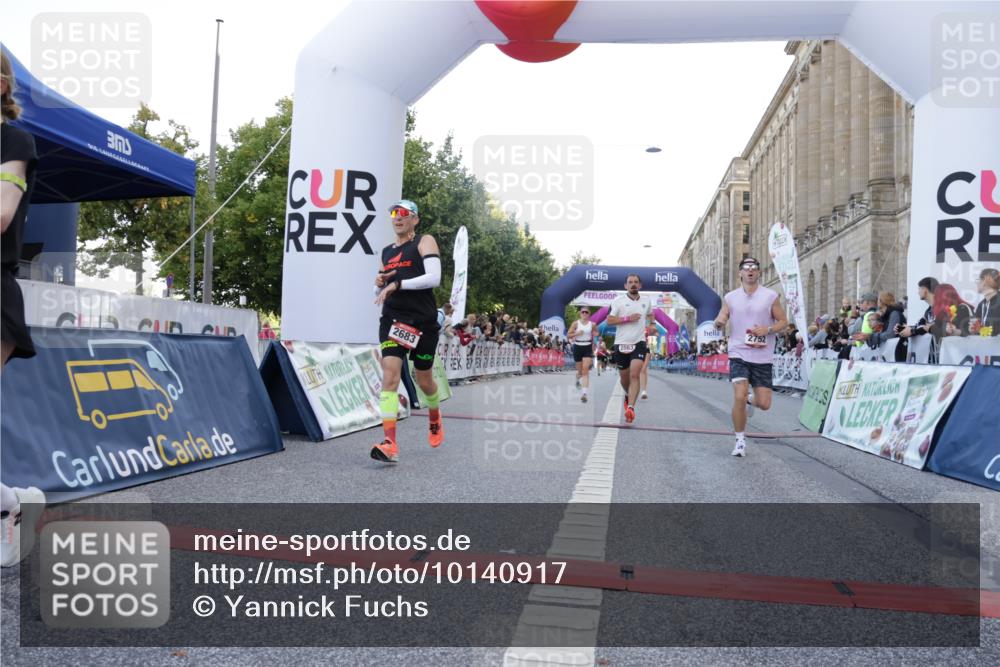 06.09.2026 - CURREX Alsterlauf Yannick Fuchs http://msf.ph/oto/10140917 06.09.2026 09:46:31 Ziel 2563, 2683, 2752, 3132, 3182, 4183, 4619, 4663, 6109, 6224 meine-sportfotos.de