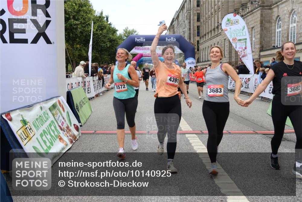 06.09.2026 - CURREX Alsterlauf Strokosch-Dieckow http://msf.ph/oto/10140925 06.09.2026 10:18:23 Ziel 2262, 2381, 2804, 3083, 3682, 3683, 4107, 4186, 4391, 4479, 4632, 4644, 4795, 4804, 5050, 5572, 5921, 6321, 6322 meine-sportfotos.de