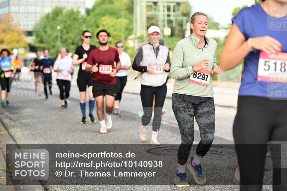06.09.2026 - CURREX Alsterlauf Dr. Thomas Lammeyer http://msf.ph/oto/10140938 06.09.2026 10:09:17 Laufen 6348, 68, 6297, 518 meine-sportfotos.de