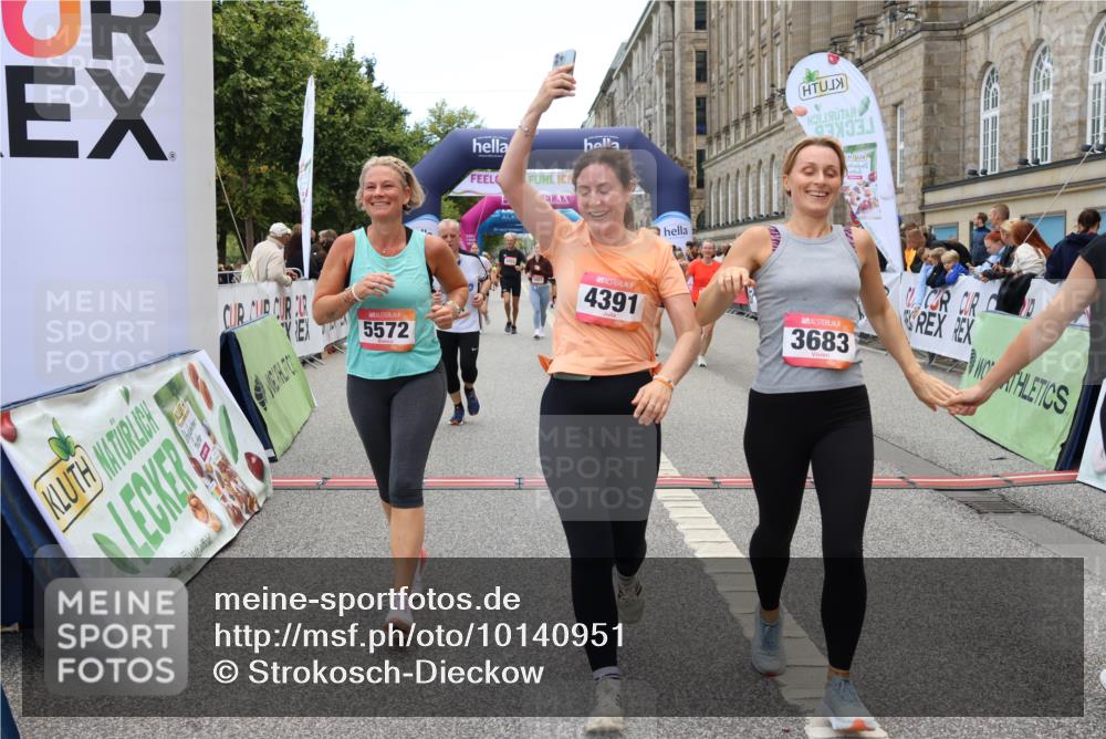 06.09.2026 - CURREX Alsterlauf Strokosch-Dieckow http://msf.ph/oto/10140951 06.09.2026 10:18:23 Ziel 2262, 2381, 2804, 3083, 3682, 3683, 4107, 4186, 4391, 4479, 4632, 4644, 4795, 4804, 5050, 5572, 5921, 6321, 6322 meine-sportfotos.de