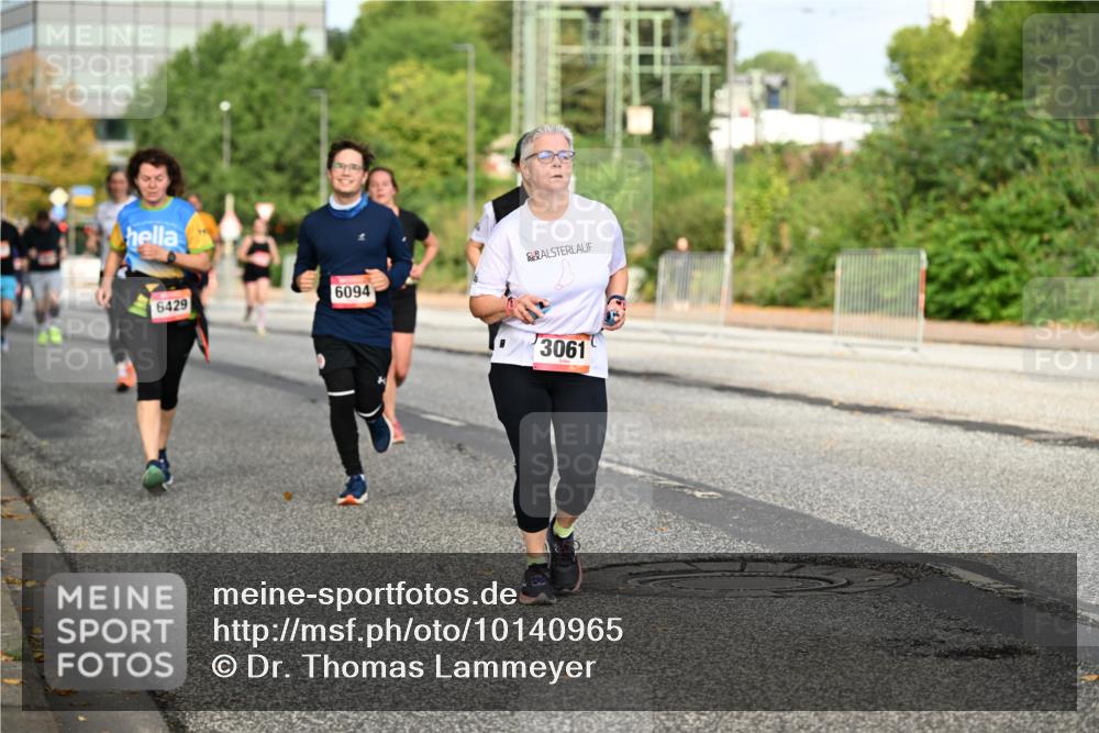 06.09.2026 - CURREX Alsterlauf Dr. Thomas Lammeyer http://msf.ph/oto/10140965 06.09.2026 10:09:22 Laufen 6429, 6094, 3061 meine-sportfotos.de