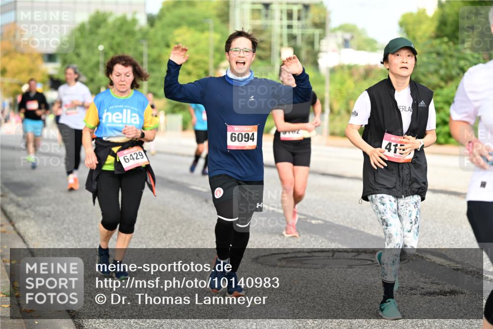 06.09.2026 - CURREX Alsterlauf Dr. Thomas Lammeyer http://msf.ph/oto/10140983 06.09.2026 10:09:24 Laufen 6429, 6094, 415 meine-sportfotos.de
