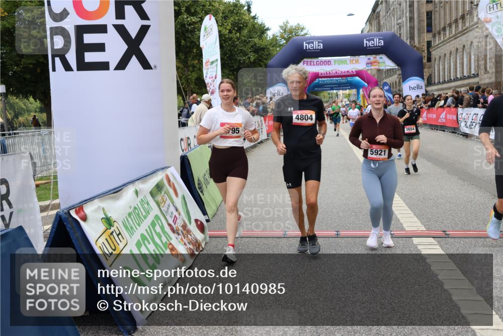 06.09.2026 - CURREX Alsterlauf Strokosch-Dieckow http://msf.ph/oto/10140985 06.09.2026 10:18:29 Ziel 2349, 2381, 2804, 2960, 3358, 3654, 4107, 4186, 4795, 4804, 5572, 5921, 6321, 6322 meine-sportfotos.de