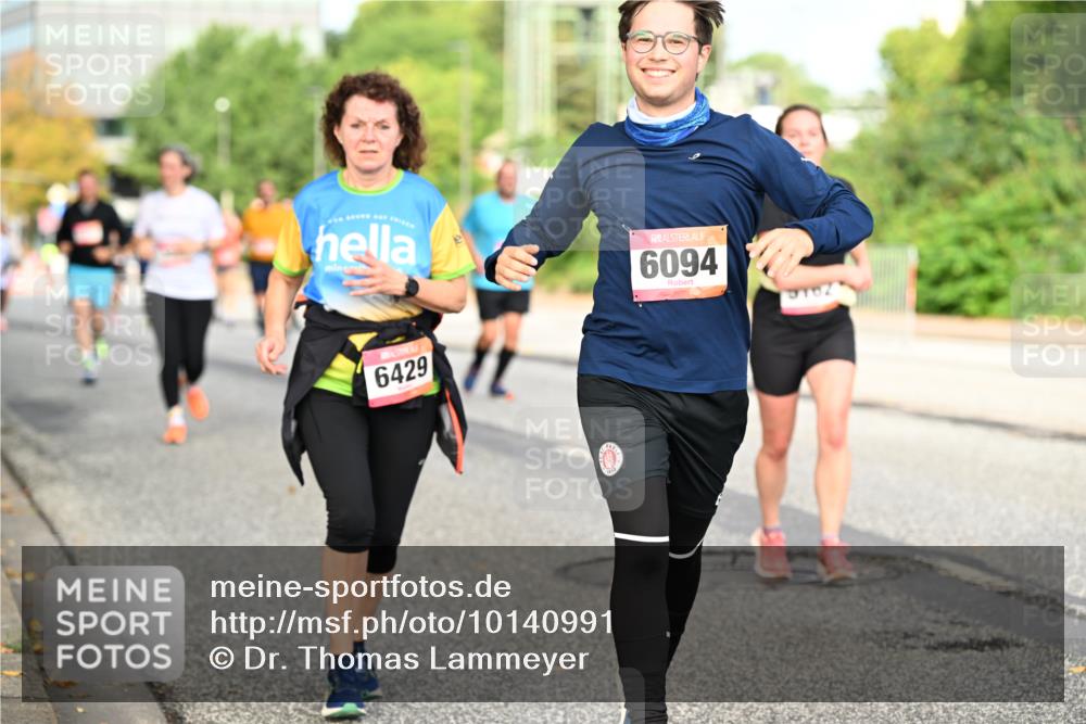 06.09.2026 - CURREX Alsterlauf Dr. Thomas Lammeyer http://msf.ph/oto/10140991 06.09.2026 10:09:25 Laufen 6094, 6429 meine-sportfotos.de